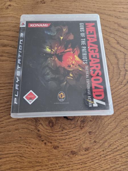 Metal Gear Solid 4 : Guns of the Patriots Playstation 3 komplett mit Anleitung BLES 00246 USK ab 18 Jahren